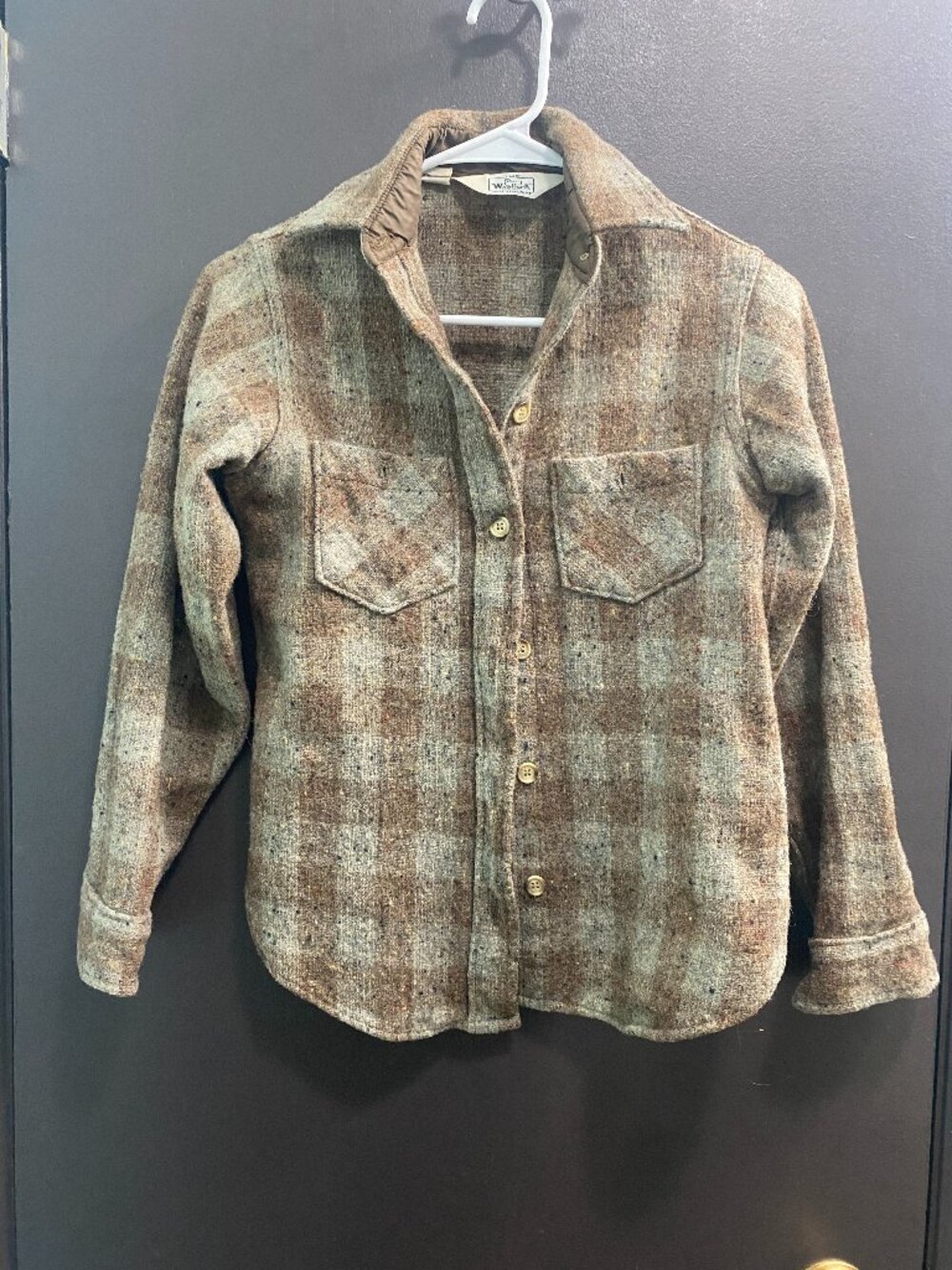 Vintage Woolrich Woman USA Wool Plaid Shirt Jacket Size 8
